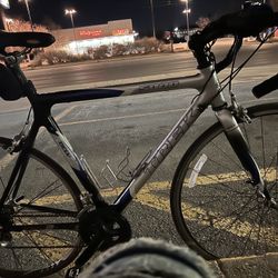 Trek 5000 Vintage Carbon Fiber Road Bike