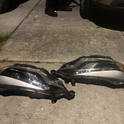 Corolla Headlight-only One is Available 