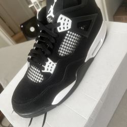 Jordan 4 White Thunder 
