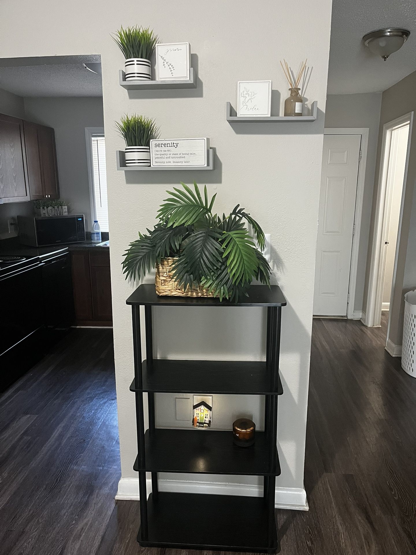 Wall Picture & Accessories 