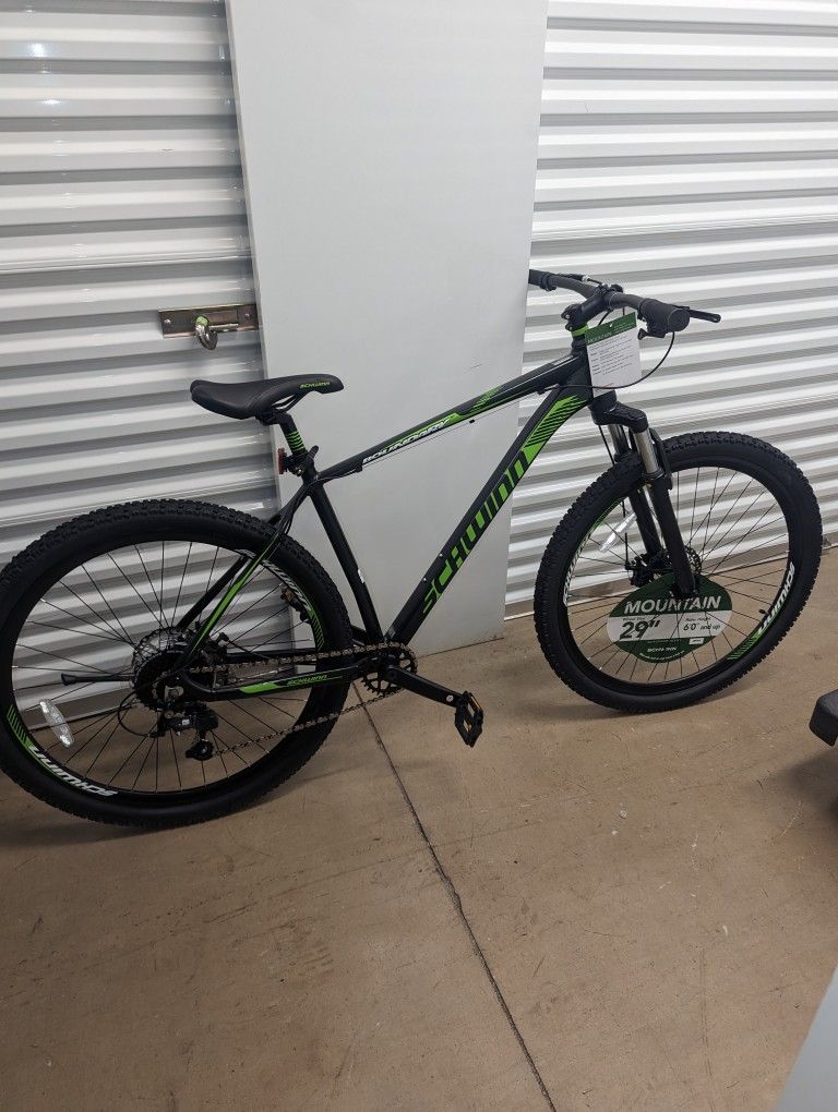 Schwinn Boundary 29" Mountain Bike Brand New 