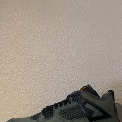 Jordan 4 Undefeated