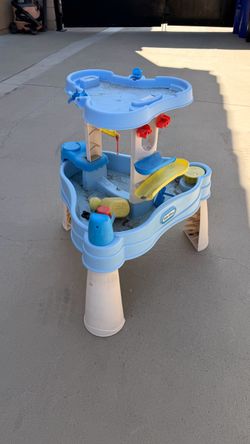 Little tykes water play table kids