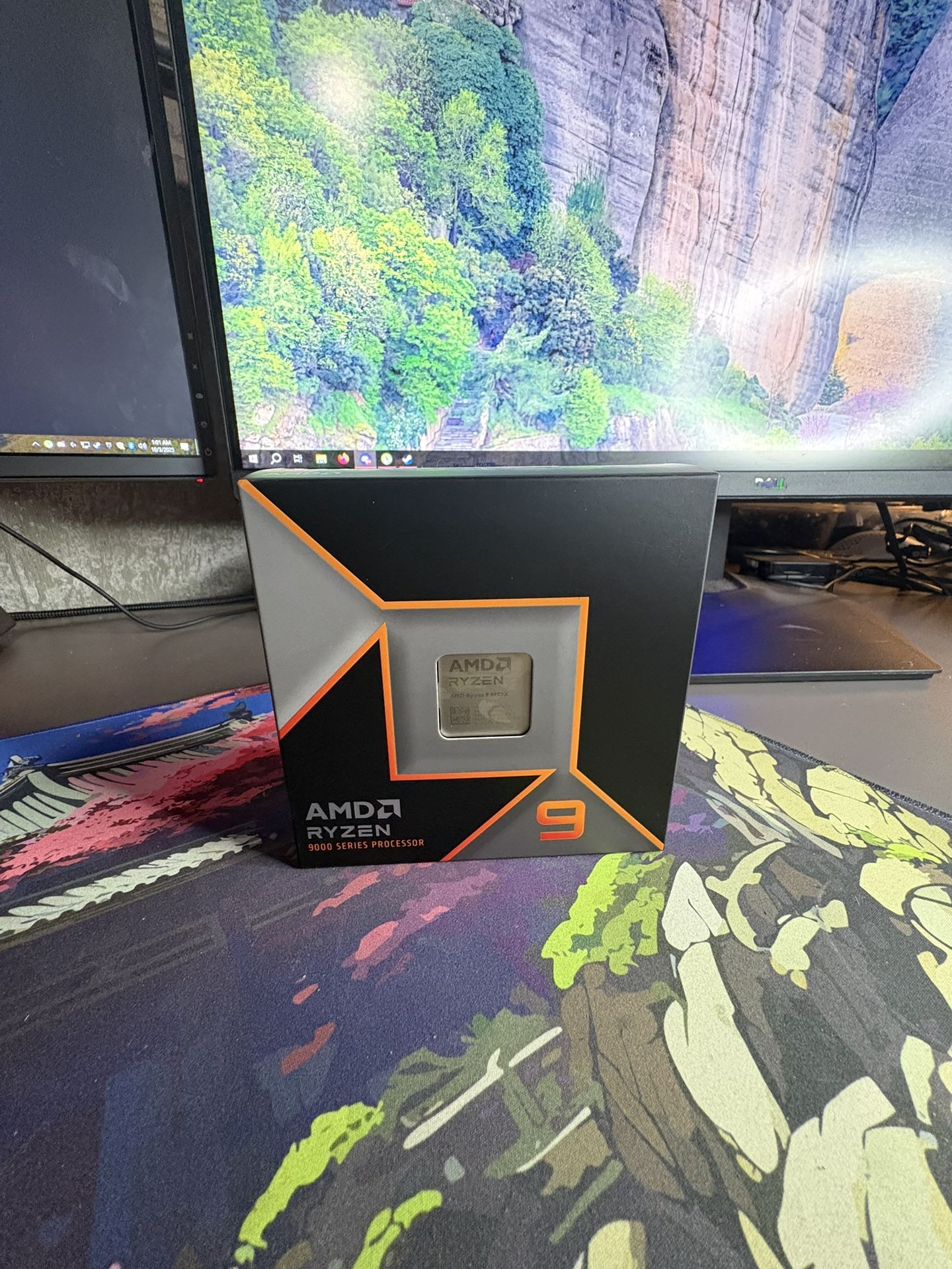 AMD Ryzen 9 9950X Processor.