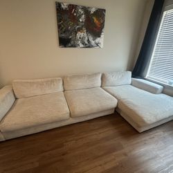 Montecito 2 Pc Right Arm Chaise Sectional