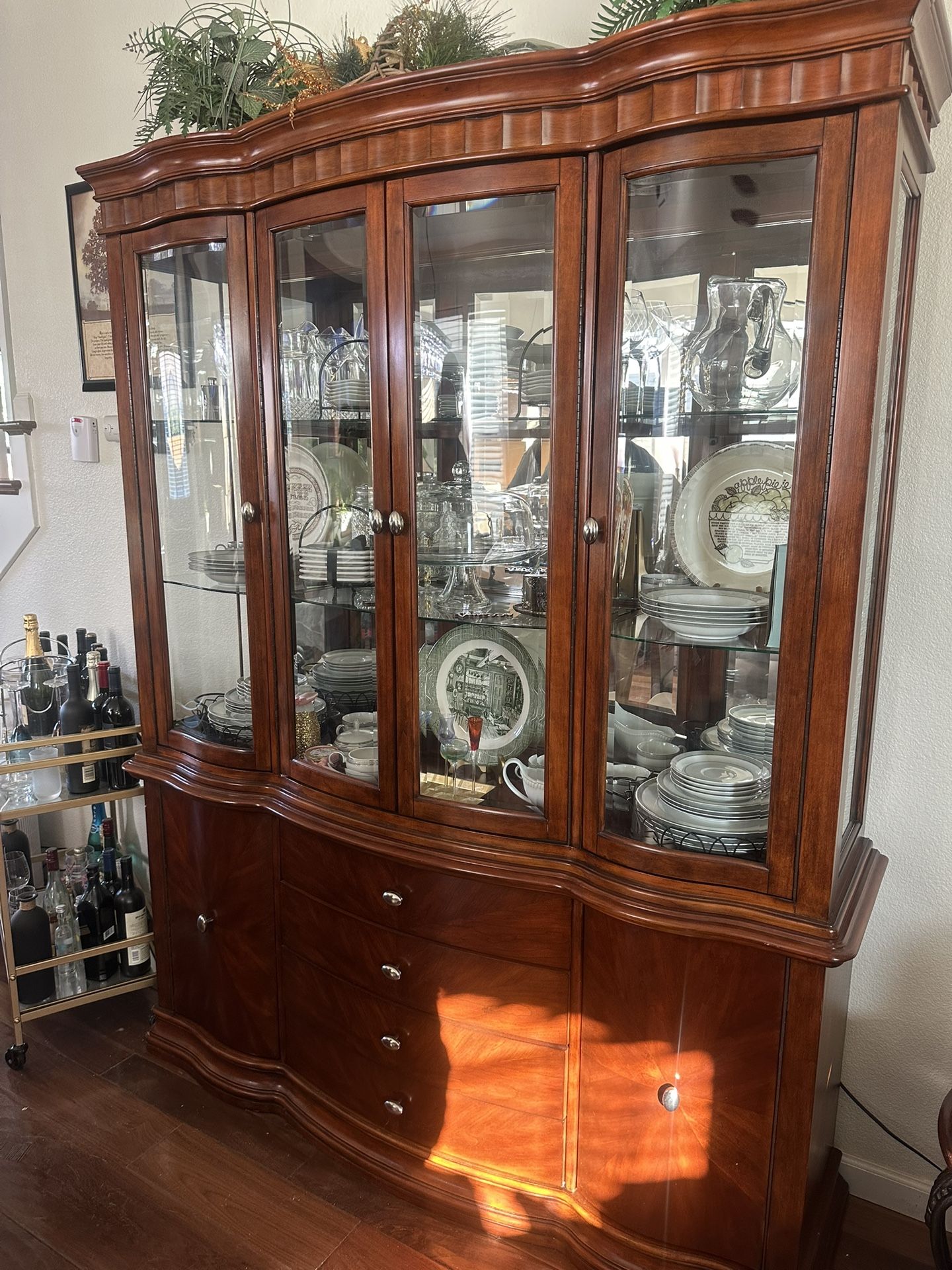 Table Cabinet & Chairs