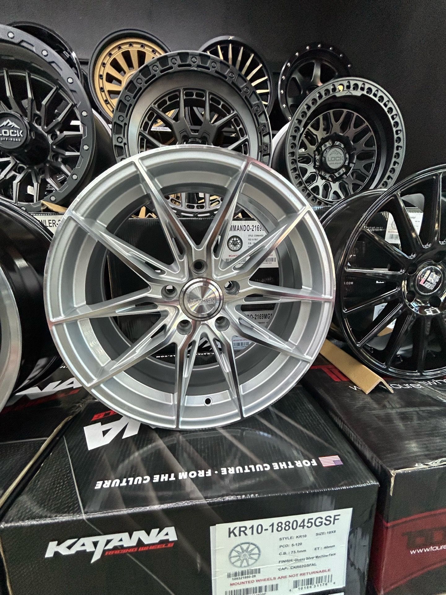 New 18x8 +40 5x114.3 Katana Racing $968