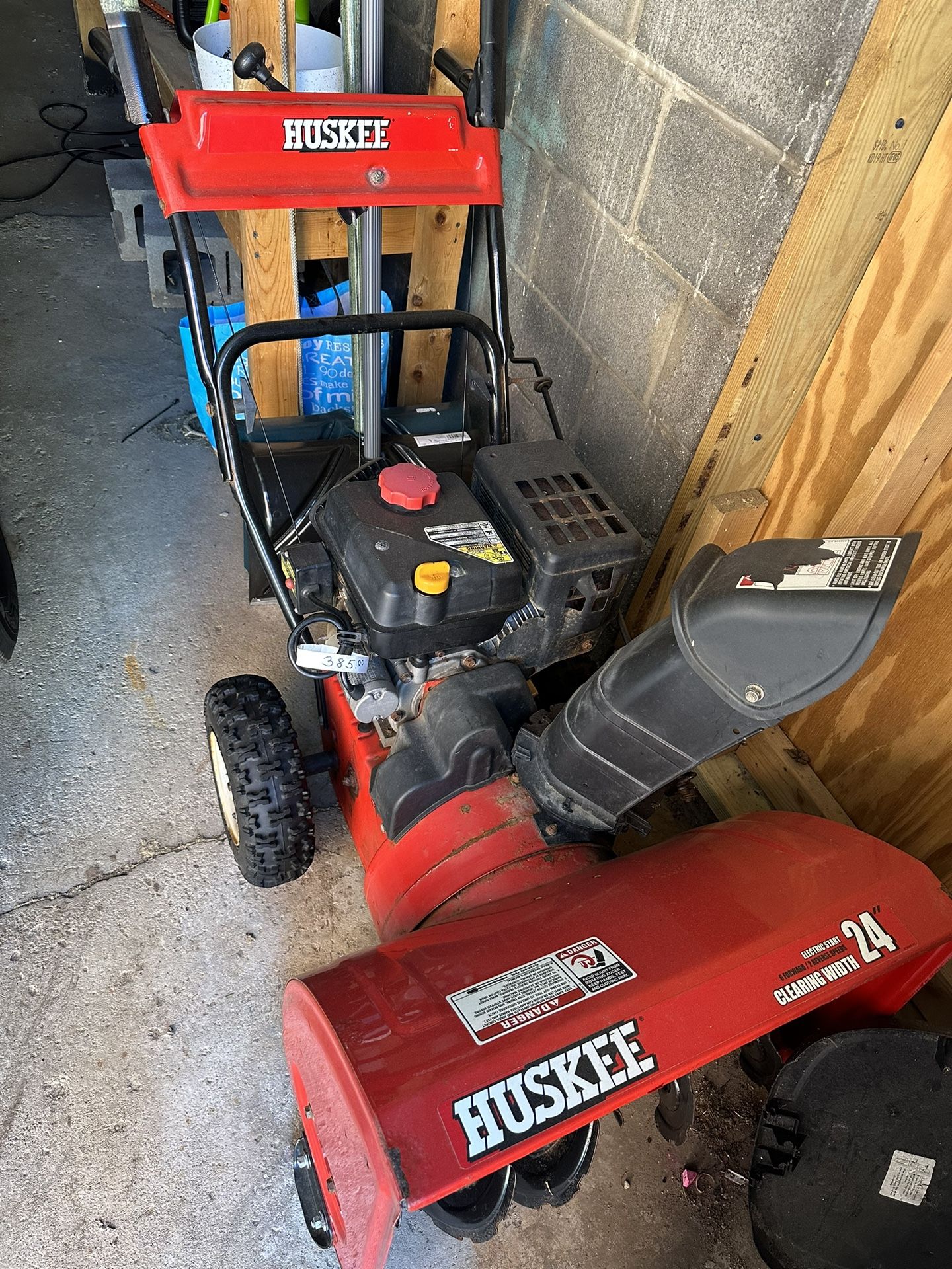 Huskee Snow blower