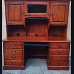 Beautiful Office Desk