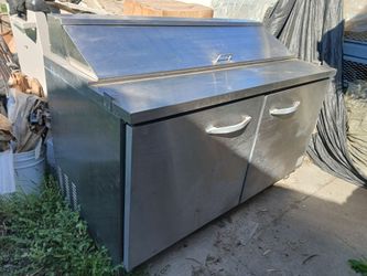 Ikon KSP60 Megatop Sandwich Prep Table