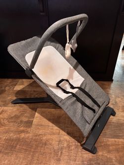 Baby Bouncer Seat with Toy Bar