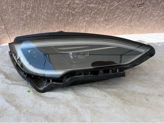 2021 2022 2023 2024 TESLA MODEL S RIGHT HEADLIGHT OEM
