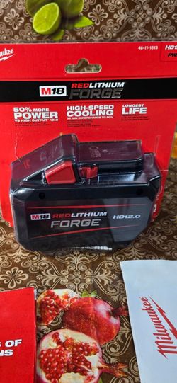 Milwaukee
M18 18V Lithium-Ion REDLITHIUM FORGE HD 12.0 Ah Battery Pack