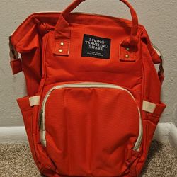 Baby's Travelling Diaper Bag (Spacious And Handy)