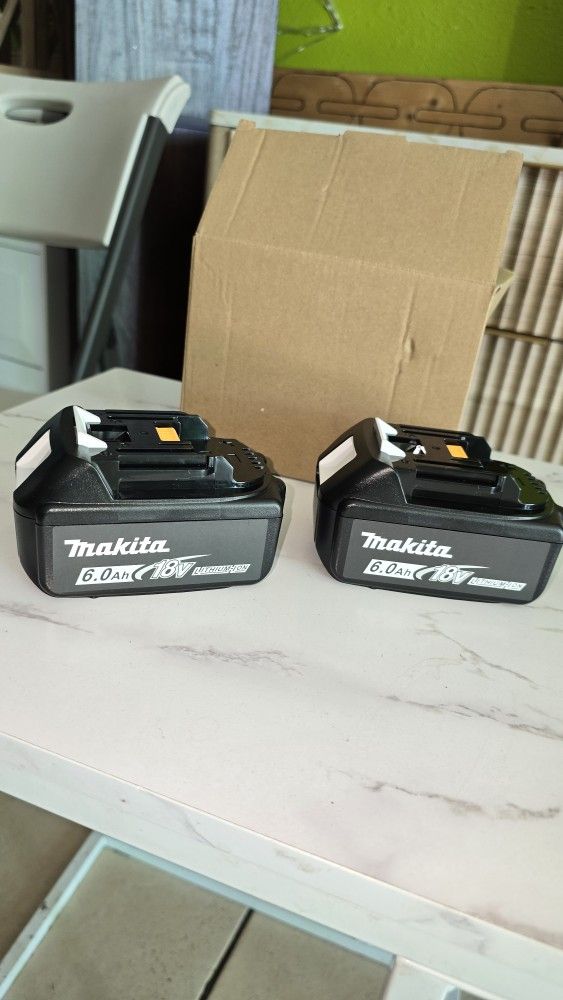 POWER TOOL BATTERY PACK BATTERY 18V 6.0Ah Lithium-ion Rechargeable With LED Level Indicator.
NEW.
PICK UP AVAILABLE.