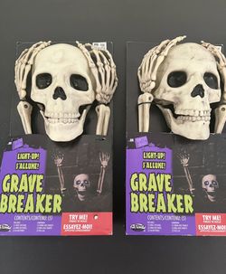 Halloween Decor