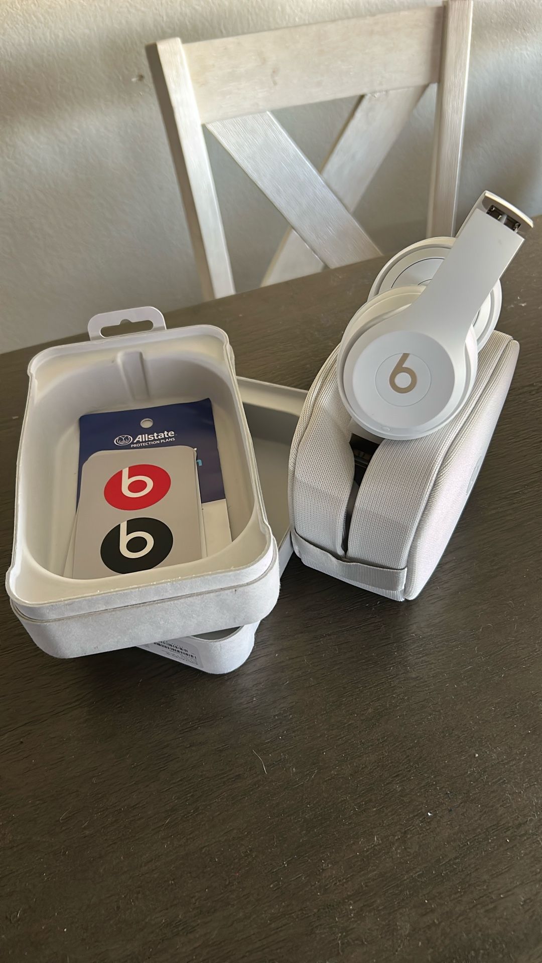 Beats Solo 4