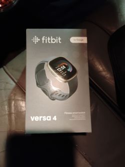 Fitbit Versa 4