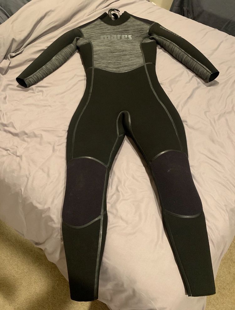 Mares Graph-Flex 7 Women’s wetsuit Size 6