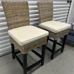 Bar Stools 