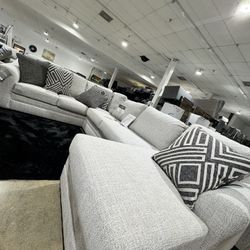 Light Grey Sectional 🩶