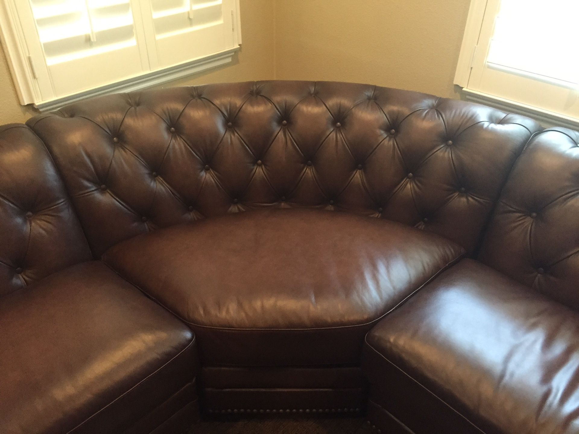 Allington 3 Piece Top Grain Leather Sectional New for Sale in