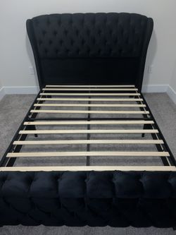 Queen Velvet Bed