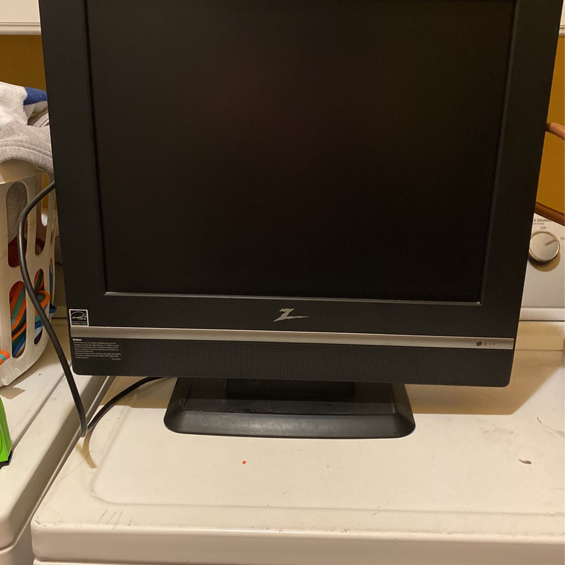 Zenith 20 “ By 17”” TV