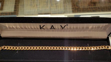 Gucci link 14kt bracelet