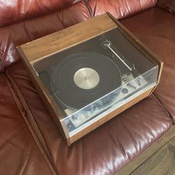 Vintage Duel 1229 Turntable with Lid