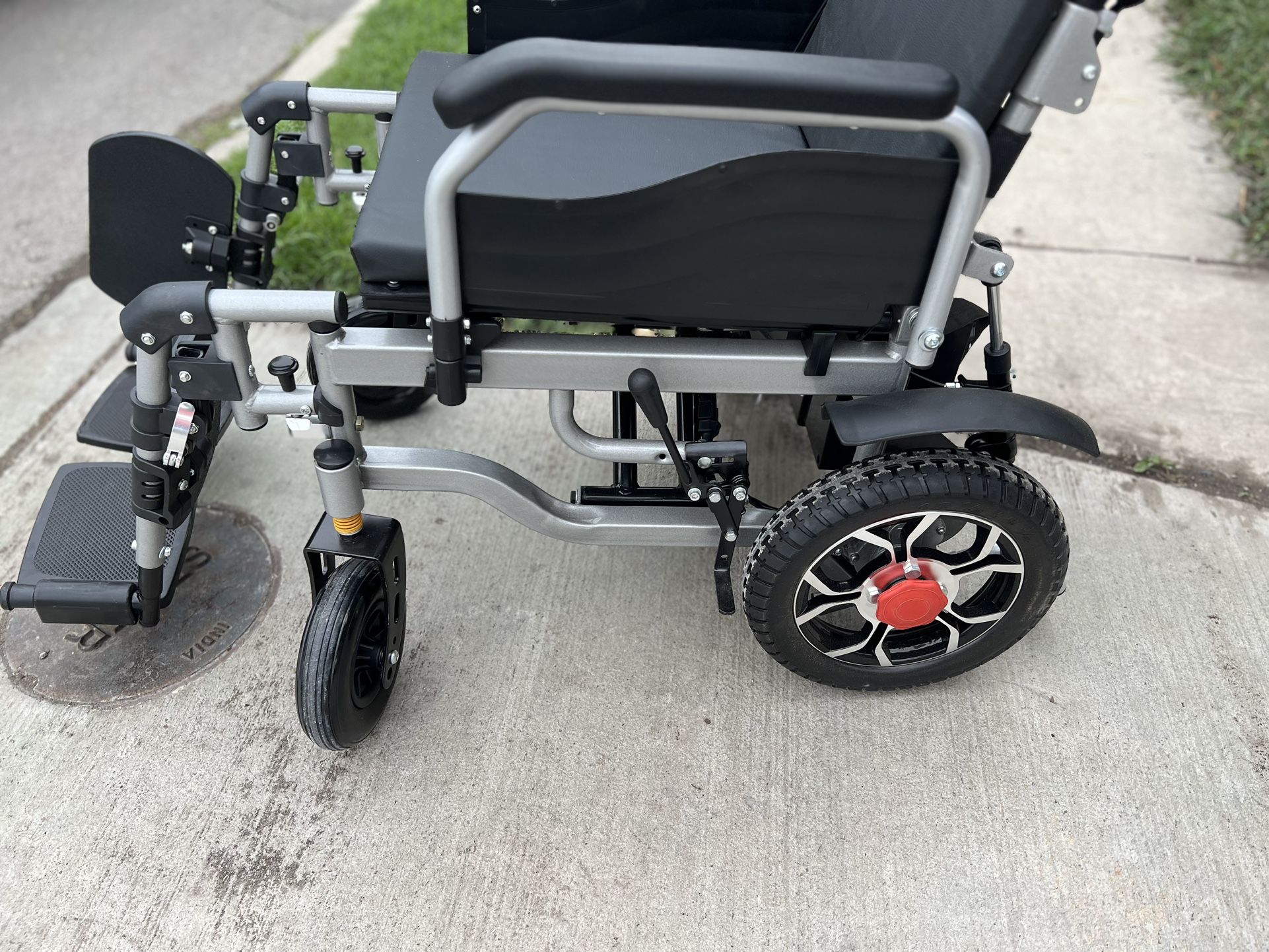 DIYAREA Portable Electric Wheelchair for Adults, Portable All Terrain Lightweight Wheelchairs, Foldable Motorized Power Wheel Chair
