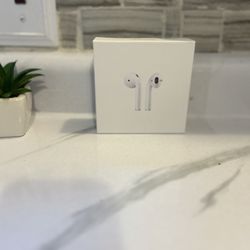 AirPods Generation 2 (SEND YOUR BEST OFFER