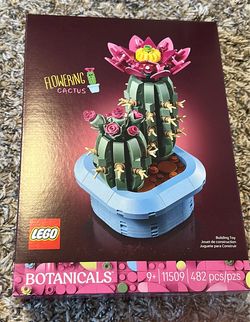 LEGO Botanicals: Flowering Cactus