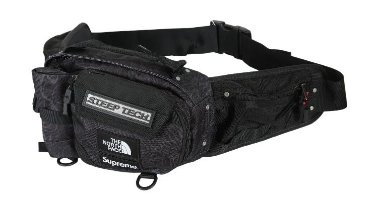 Supreme The North Face Steep Tech Waist Bag for Sale in Monrovia, CA -  OfferUp