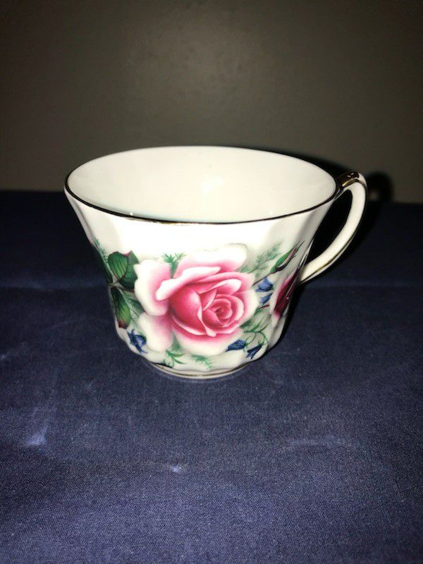 Royal Sutherland fine bone china tea cup