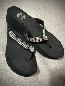 WEDGE FLIP-FLOPS