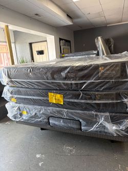 mattresses and boxsprings