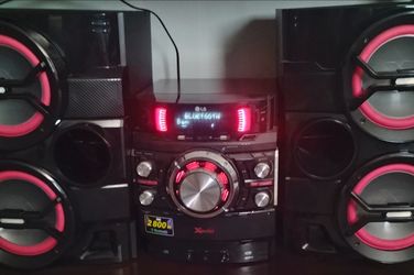 Stereo xmetal boom