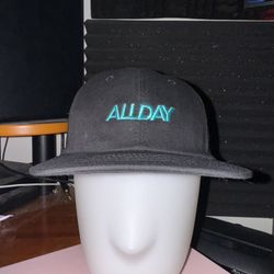 Plugplay ALL DAY SnapBack Flat-Brim Hat Black And Tiffany Blue Details