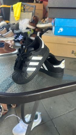 Adidas 6 1/2 c