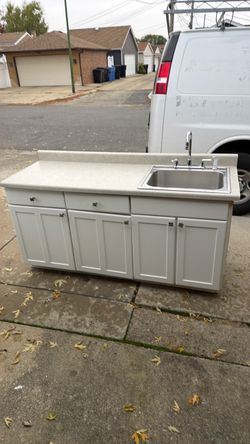 Kitchen Base Cabinet Set with Sink and Countertop