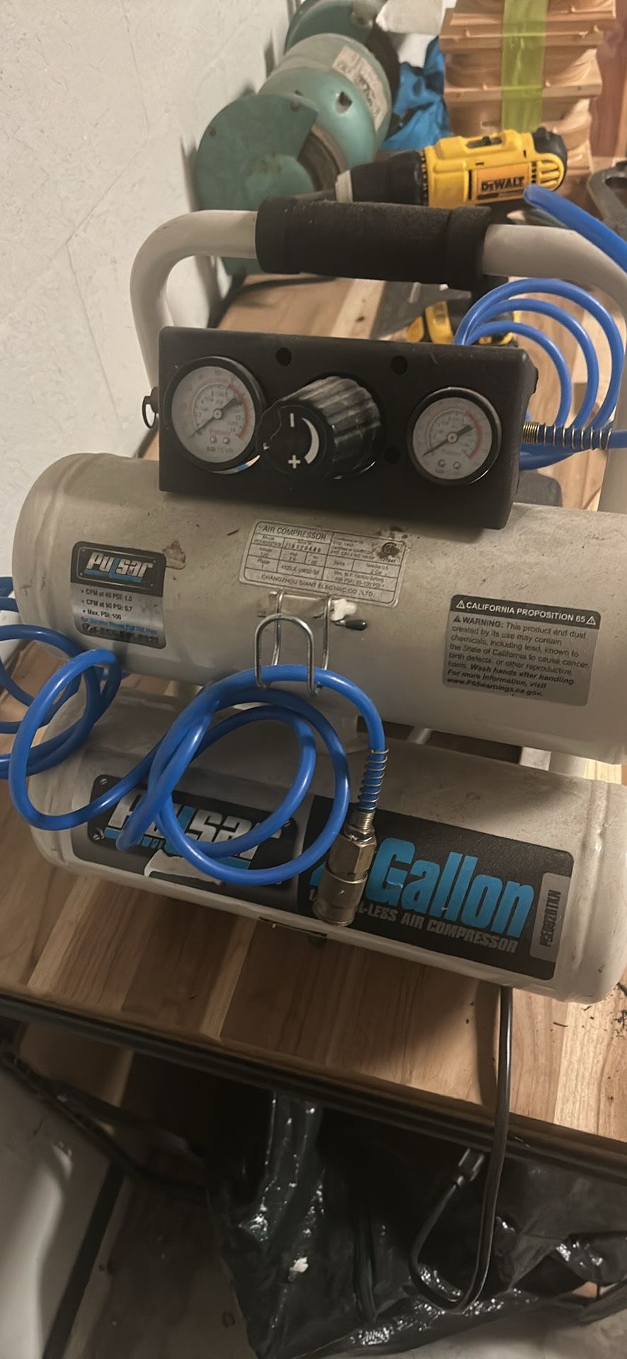 2 Gallon Air Compressor