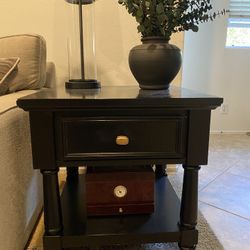 Furniture- End Table 