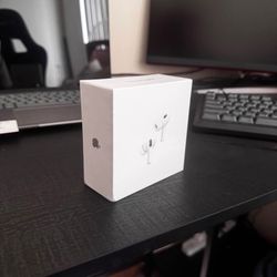 *Sealed* Apple AirPod Pro 2 ANC