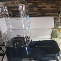 Vibrant Life Gravity Pet Feeder for Dogs and Cats, Large, Navy, 10 Pound Capacity