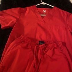 Women’s Scrubs 