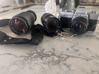 Minolta SRT 200 Camera With Lenses 