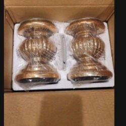 Illuminating Candle Holder Pedestals Gold