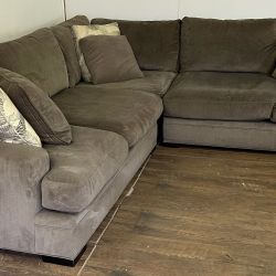 Large Cindy Crawford Sectional With Delivery 