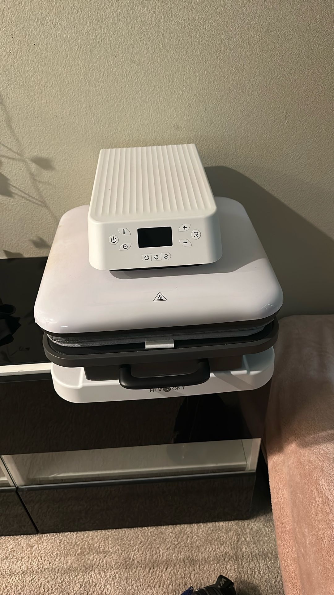 HTV RONT HTVRONT WHITE HEAT PRESS